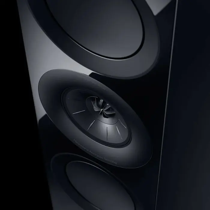 KEF R11 Meta 5.webp